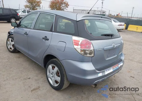 2005 Toyota Matrix z USA, uszkodzony, nr VIN 2T1KR32E55C553846